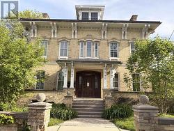 5 - 53 MCCLARY AVENUE London South (South F), ON N6C 1P6
