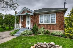 444 STIRLING AVENUE S  Kitchener, ON N2M 3J1