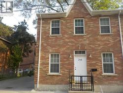 248 SHUTER (BASEMENT) STREET Toronto, ON M5A 1W2