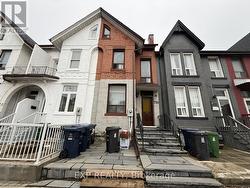 2ND FL - 759 GERRARD STREET E Toronto, ON M4M 1Y5