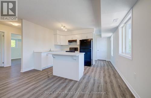 7 - 465 GARAFRAXA STREET W  Centre Wellington (Fergus), ON N1M 0L6