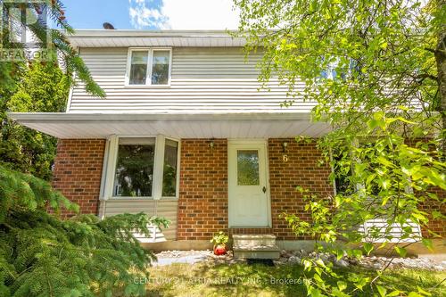 6 PENNY PLACE  Richmond Hill, ON L4E 2W4