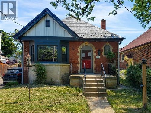 135 WEXFORD Street S  Hamilton, ON L8K 2N9