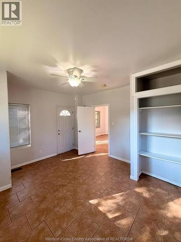 464 Janette Unit# 1, Windsor, ON - Indoor Photo Showing Other Room