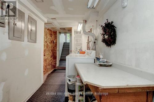 120 Strathcona Avenue, Ottawa, ON - Indoor Photo Showing Laundry Room