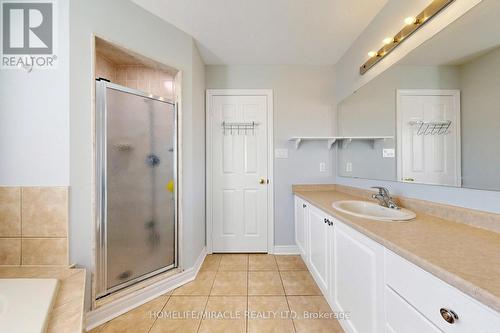 1026 Holdsworth Crescent, Milton, ON - Indoor Photo Showing Bathroom