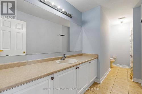 1026 Holdsworth Crescent, Milton, ON - Indoor Photo Showing Bathroom