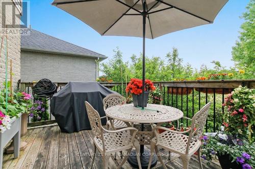 941 Barclay Road, London South (South L), ON - Outdoor With Deck Patio Veranda With Exterior