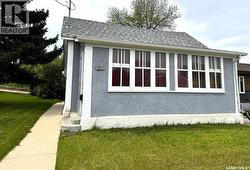 58 10th AVENUE NE Swift Current, SK S9H 2T2