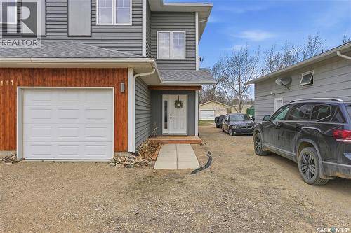 A-B 141 Queen Street, Elbow, SK - Outdoor With Exterior