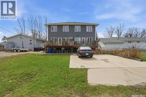 A-B 141 Queen Street, Elbow, SK - Outdoor With Deck Patio Veranda