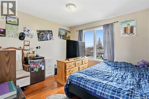 A-B 141 Queen Street, Elbow, SK - Indoor Photo Showing Bedroom