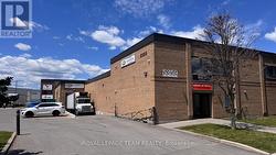 4A - 5359 CANOTEK ROAD  Ottawa, ON K1J 9E5