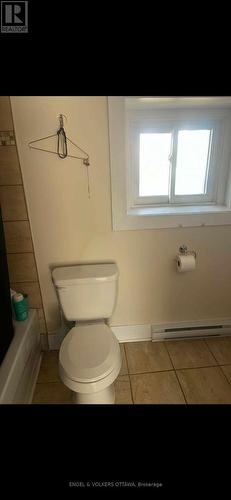 716 King Street W, Prescott, ON - Indoor Photo Showing Bathroom