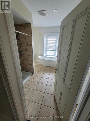 716 King Street W, Prescott, ON - Indoor Photo Showing Other Room
