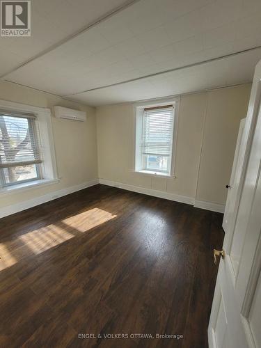 716 King Street W, Prescott, ON - Indoor Photo Showing Other Room