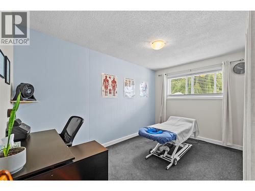 1735 Quilchena Avenue, Merritt, BC - Indoor Photo Showing Office