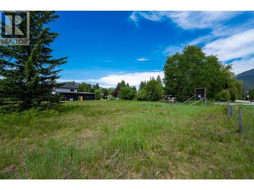 2000 Lanzo Lane Lot# Sl 1, Revelstoke, BC 