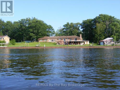 10 Edgewater Road, Wasaga Beach, ON - Outdoor With Body Of Water With View