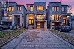 442 PHARMACY AVENUE S Toronto, ON M1L 3G6
