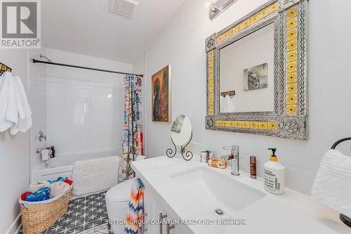 35 Ruby Crescent, Orillia, ON - Indoor Photo Showing Bathroom