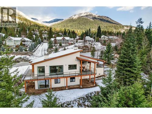 6804 Grandview Drive, Nelson, BC - Outdoor