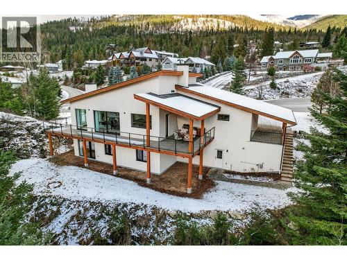 6804 Grandview Drive, Nelson, BC - Outdoor With Deck Patio Veranda