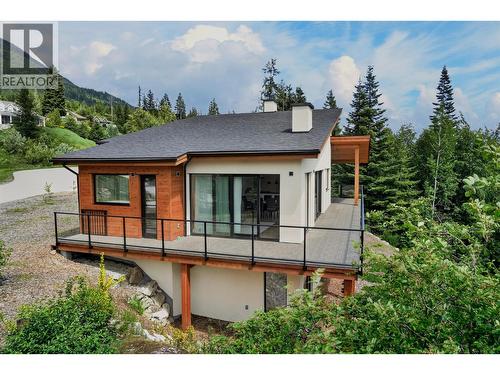 6804 Grandview Drive, Nelson, BC - Outdoor With Deck Patio Veranda