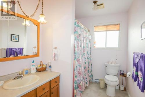 34 Taskar Dr, Sault Ste. Marie, ON - Indoor Photo Showing Bathroom
