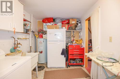 34 Taskar Dr, Sault Ste. Marie, ON - Indoor Photo Showing Laundry Room