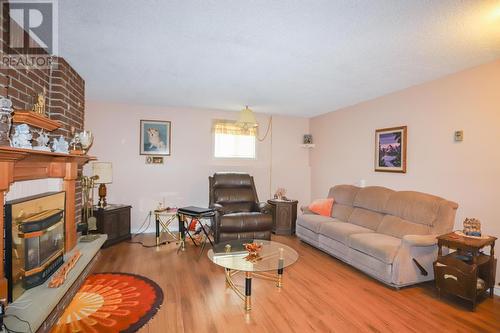 34 Taskar Dr, Sault Ste. Marie, ON - Indoor Photo Showing Living Room With Fireplace