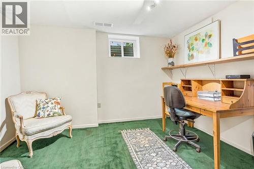 1381 Majestic Drive, Burlington, ON - Indoor Photo Showing Other Room