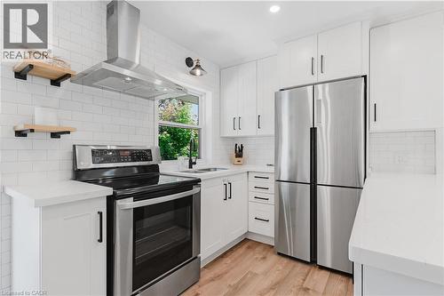 42 Fourth Avenue, Cambridge, ON - Indoor Photo Showing Kitchen With Stainless Steel Kitchen With Double Sink