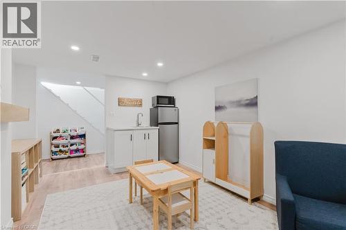 42 Fourth Avenue, Cambridge, ON - Indoor Photo Showing Other Room
