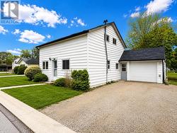 3 WARD STREET N Lambton Shores (Arkona), ON N0M 1B0