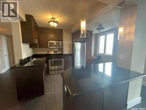 1804 320 5Th Avenue N, Saskatoon, SK 