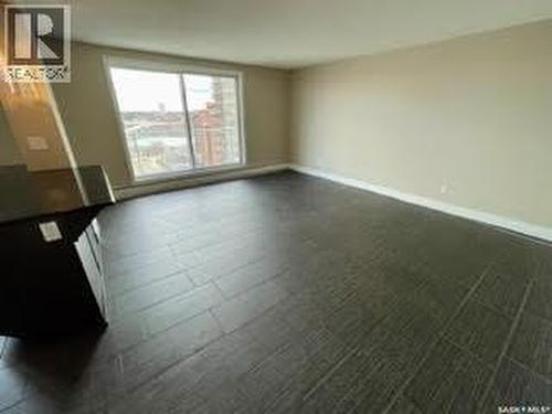 1804 320 5Th Avenue N, Saskatoon, SK 