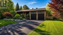 23 MCKIBBON AVENUE Amaranth, ON L9W 5M2