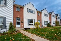 6 - 380 QUARTER TOWN LINE Tillsonburg, ON N4G 5L5