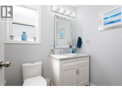 6879 Westmount Drive, Prince George, BC - Indoor Photo Showing Bathroom