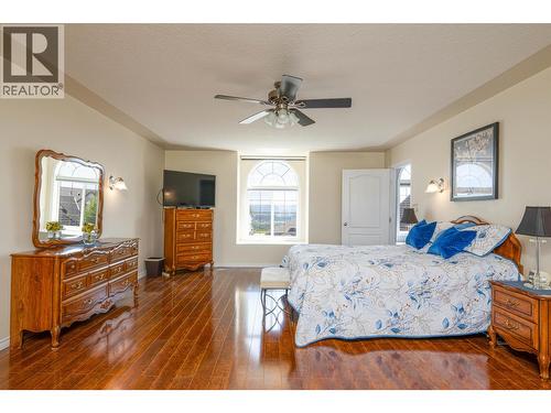 6879 Westmount Drive, Prince George, BC - Indoor Photo Showing Bedroom