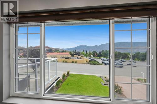 12104 Golf Course Drive, Osoyoos, BC 