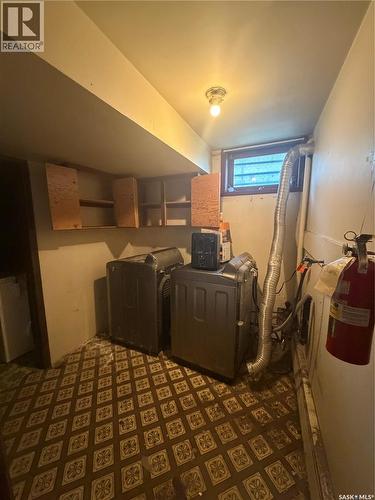 318 25Th Street E, Prince Albert, SK - Indoor