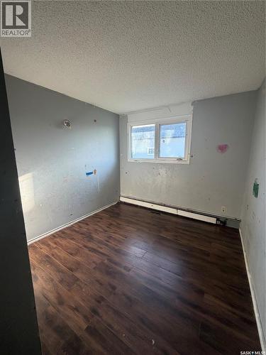 318 25Th Street E, Prince Albert, SK - Indoor Photo Showing Other Room