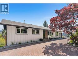 1659 Scott Crescent Kelowna, BC V1Z 2Y2