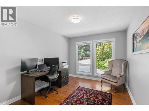 1659 Scott Crescent, Kelowna, BC - Indoor Photo Showing Office