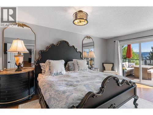 1659 Scott Crescent, Kelowna, BC - Indoor Photo Showing Bedroom
