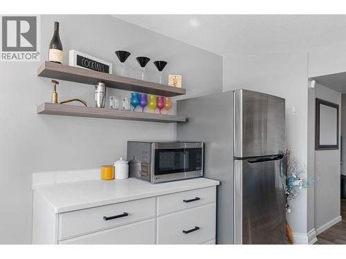 1659 Scott Crescent, Kelowna, BC - Indoor