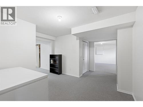 611 Robson Drive, Kamloops, BC - Indoor