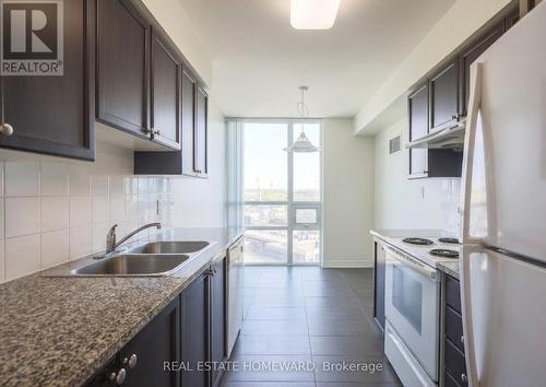 805 - 88 Grangeway Avenue, Toronto, ON - Indoor Photo Showing Kitchen With Double Sink